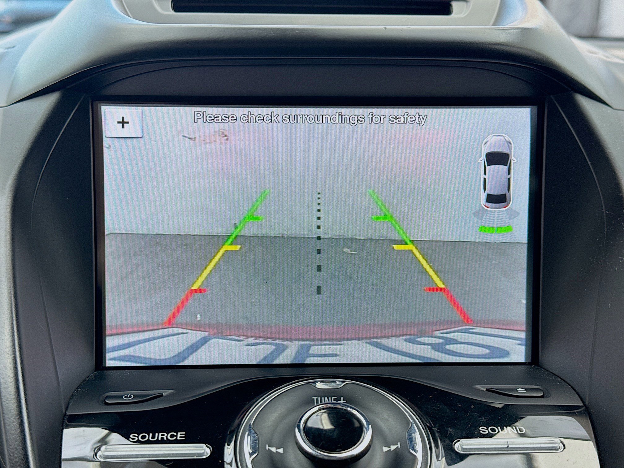 Used 2017 Ford Escape Titanium image 10