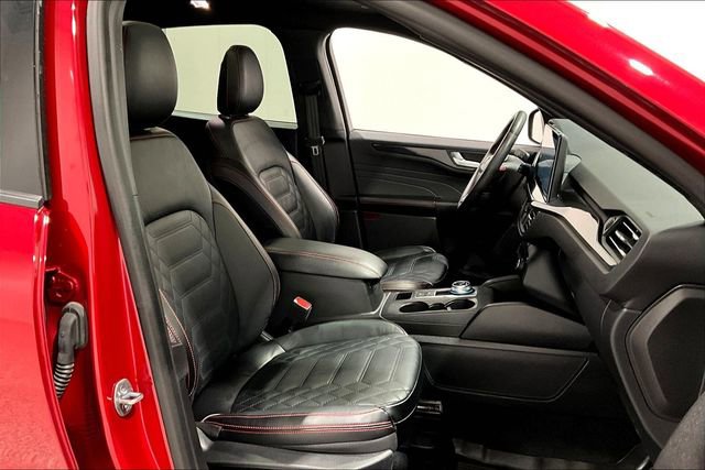 Used 2023 Ford Escape ST-Line Elite w/ Premium Technology Package image 31