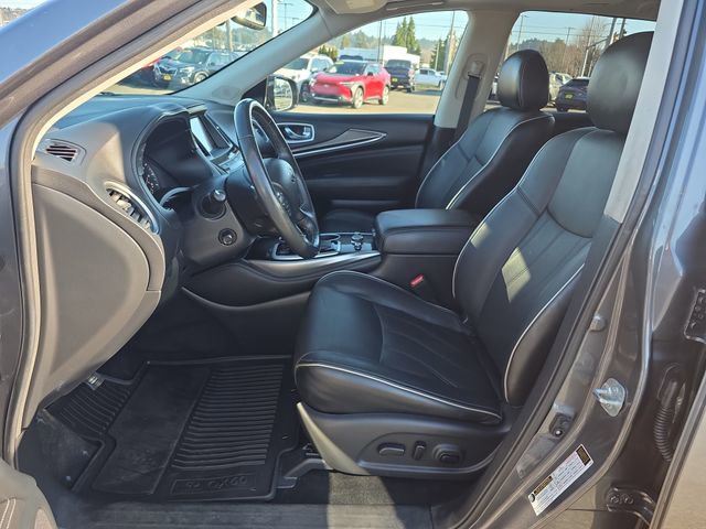 Used 2019 INFINITI QX60 Luxe w/ Essential Package image 18