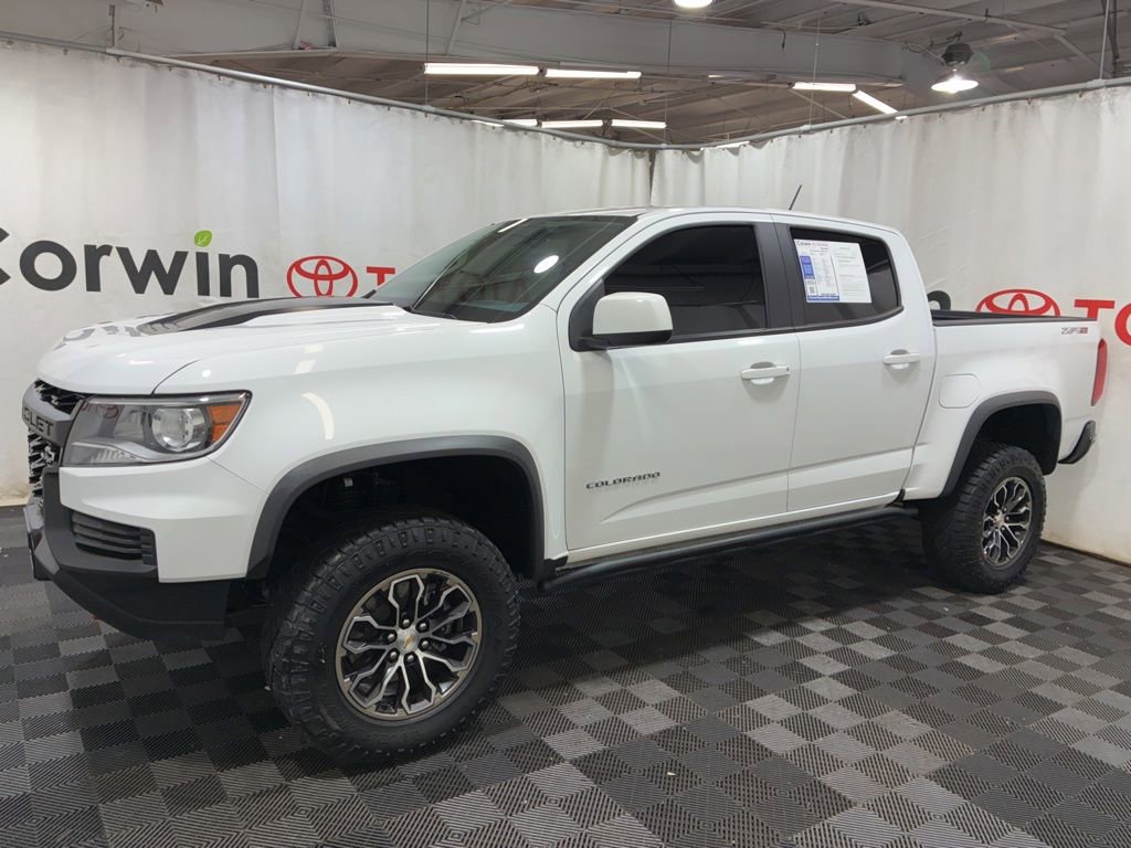 Used 2022 Chevrolet Colorado ZR2 AWD/4WD image 4
