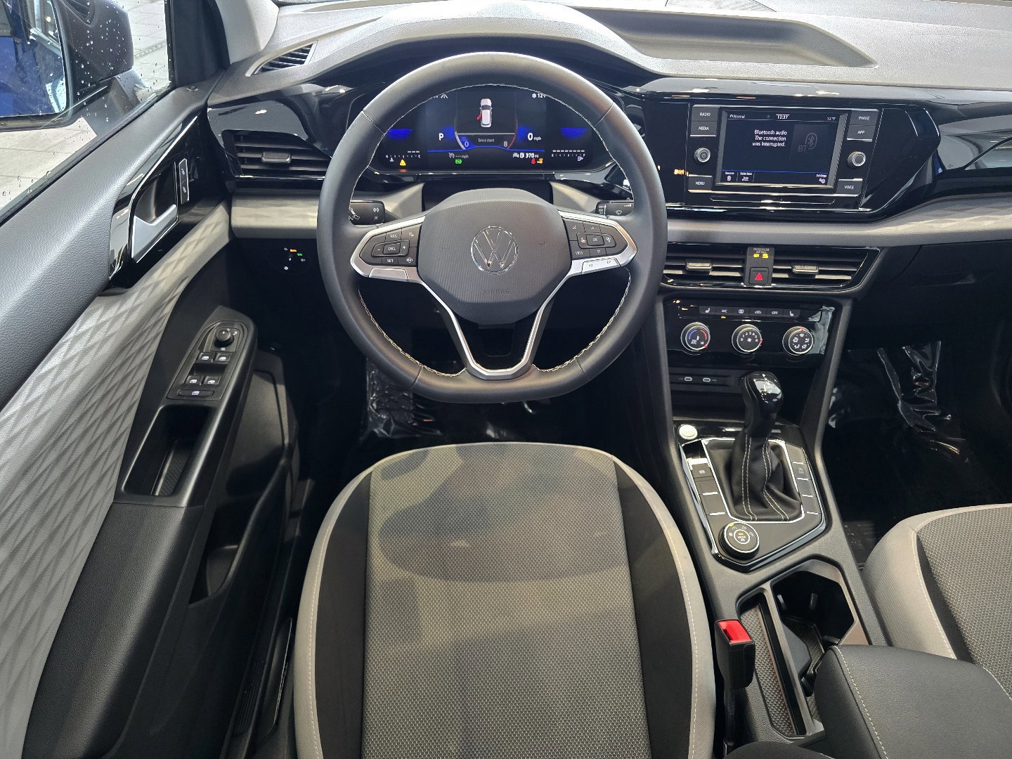 Used 2023 Volkswagen Taos S image 27