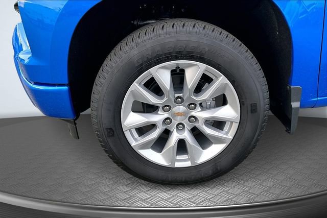 New 2026 Chevrolet Silverado 1500 Custom w/ LPO, Dark Essentials Package image 12