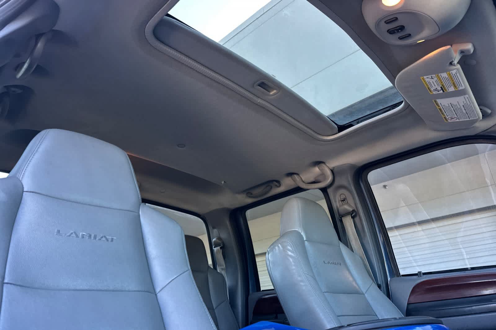 Used 2006 Ford F350 XLT AWD/4WD image 16