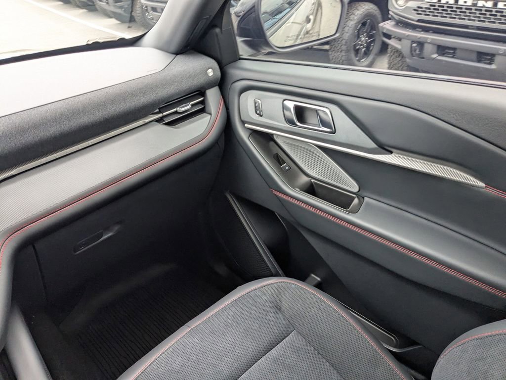 New 2026 Ford Explorer ST w/ Sun And Sound Package image 17