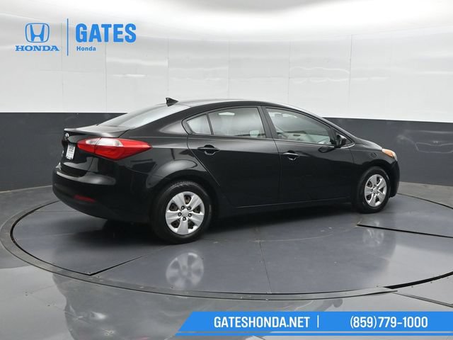 Used 2016 Kia Forte LX w/ LX Popular Package FWD image 2
