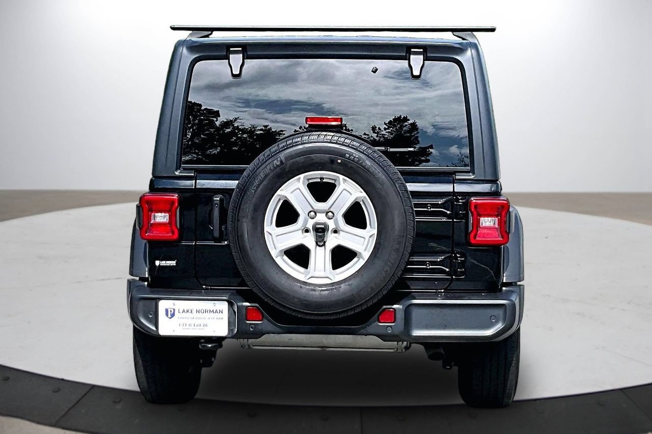 Used 2023 Jeep Wrangler Unlimited Sport AWD/4WD image 8