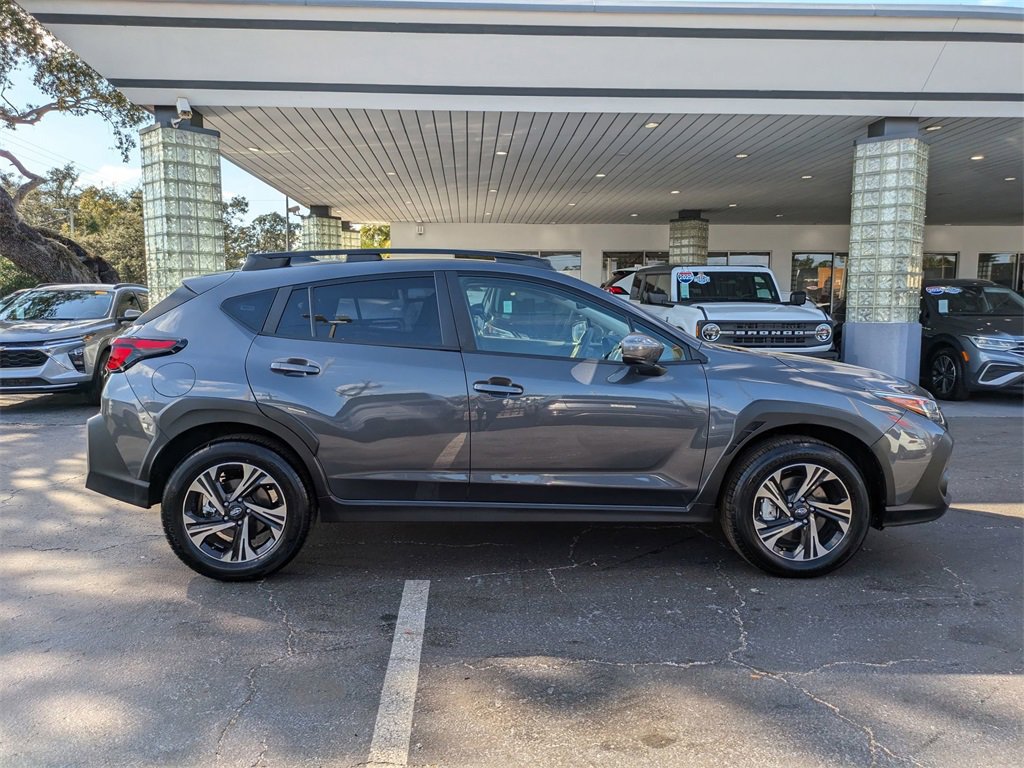 Used 2024 Subaru Crosstrek 2.0i Premium image 4