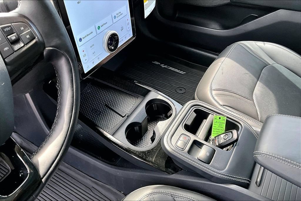 Used 2025 Ford Mustang Mach-E Premium AWD/4WD image 16