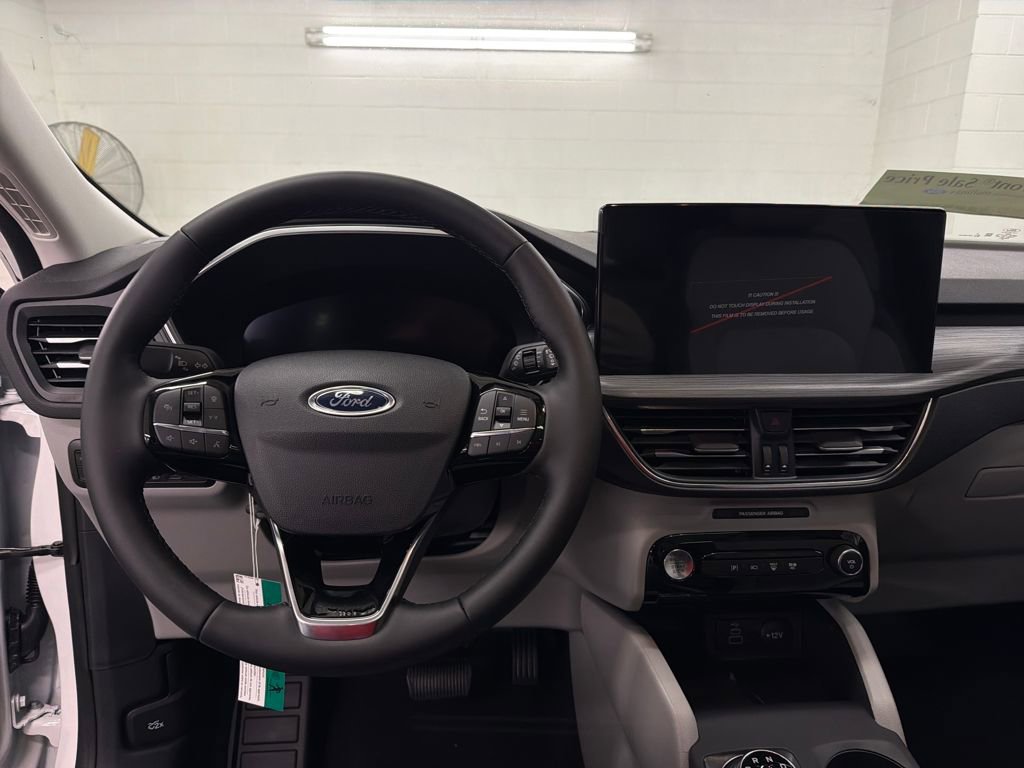 New 2026 Ford Escape SE w/ PHEV Premium Package image 10