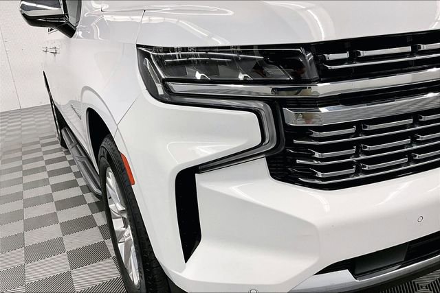 Used 2023 Chevrolet Suburban Premier AWD/4WD image 35