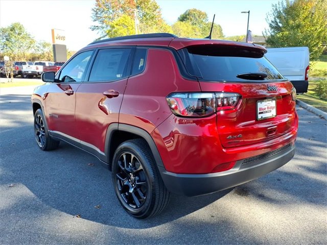 New 2026 Jeep Compass Latitude image 6