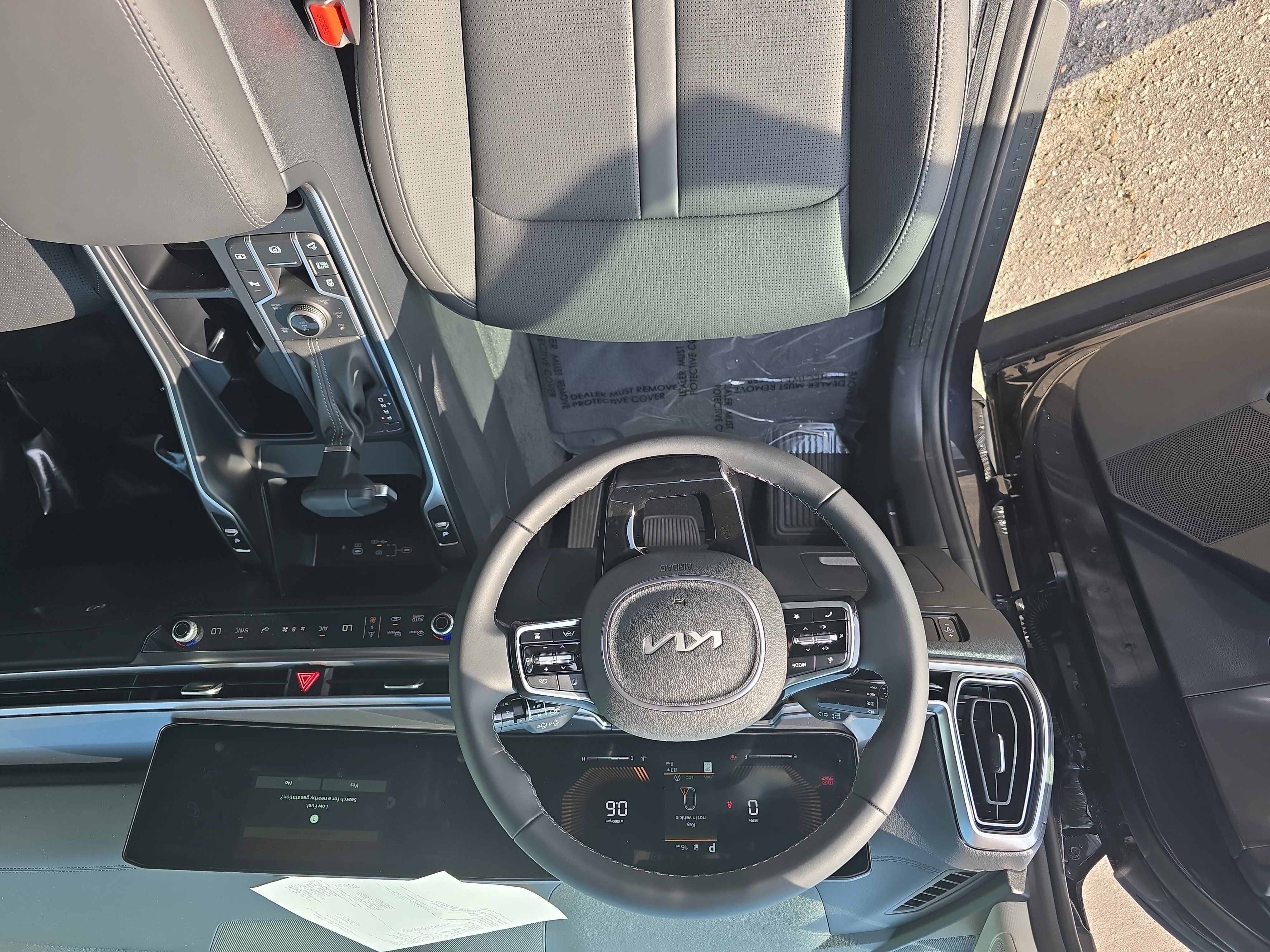 New 2025 Kia Sorento S image 15