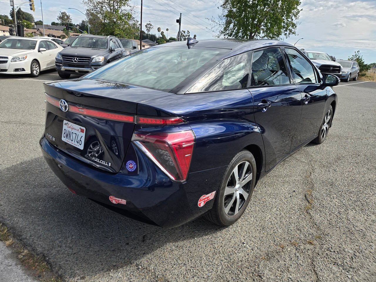 Used 2018 Toyota Mirai FWD image 14