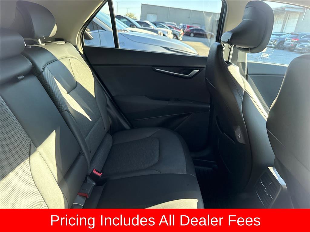 Certified 2024 Kia Niro Wave FWD image 5