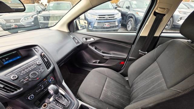 Used 2018 Ford Focus SE image 11