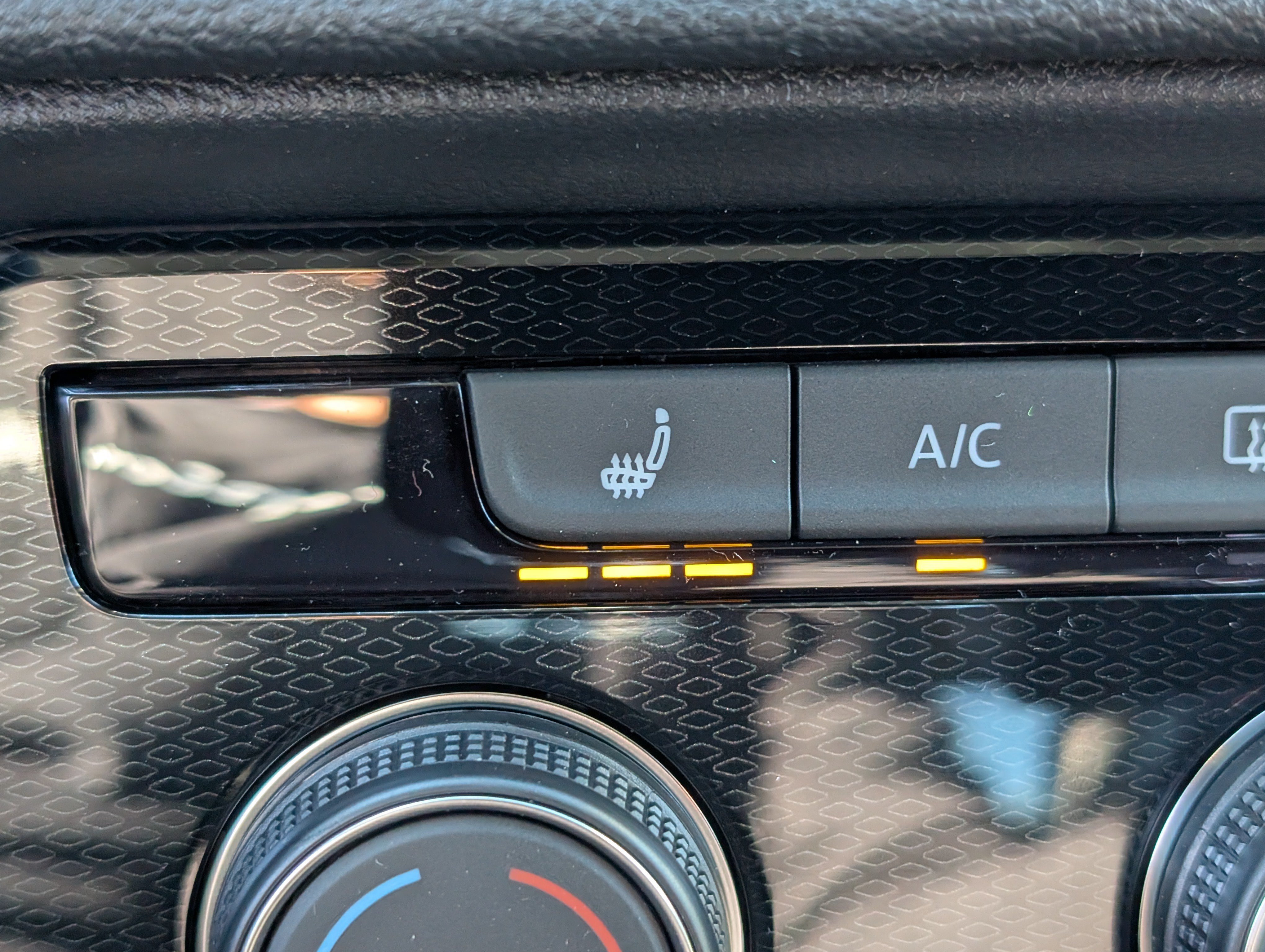 New 2027 Volkswagen Taos Sport AWD/4WD image 26