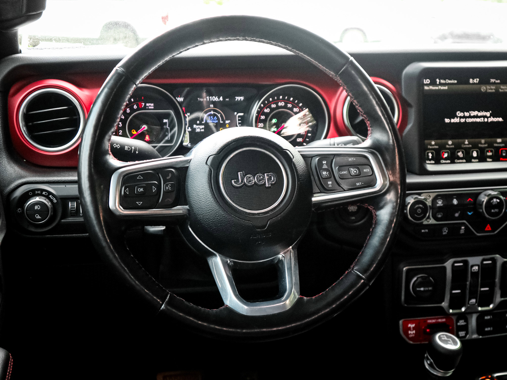 Used 2021 Jeep Gladiator Rubicon AWD/4WD image 6