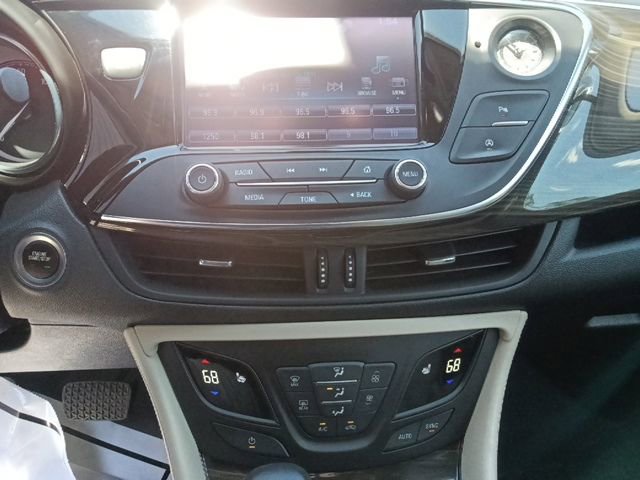 Used 2019 Buick Envision Essence FWD image 21