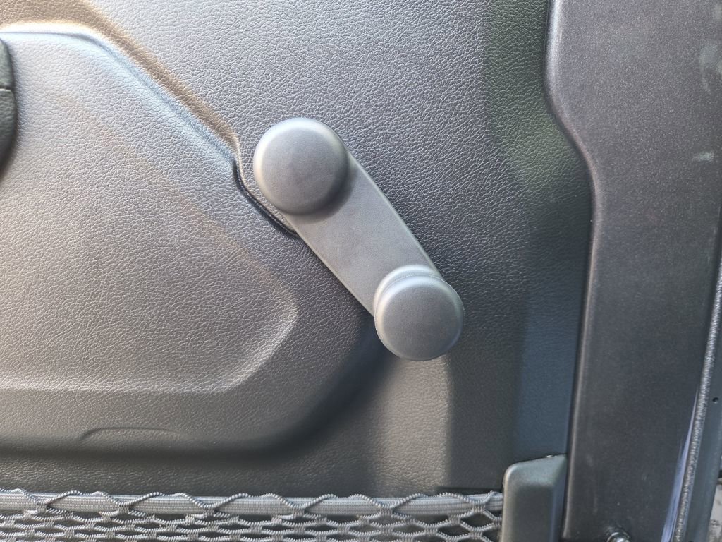 Used 2023 Jeep Gladiator Sport w/ Off Road Group image 12