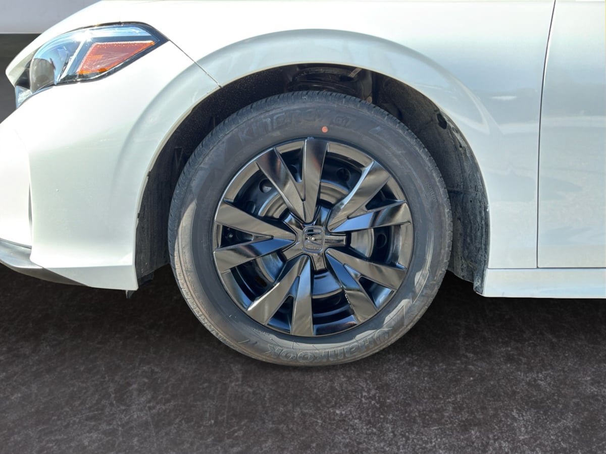 Used 2026 Honda Civic LX image 9