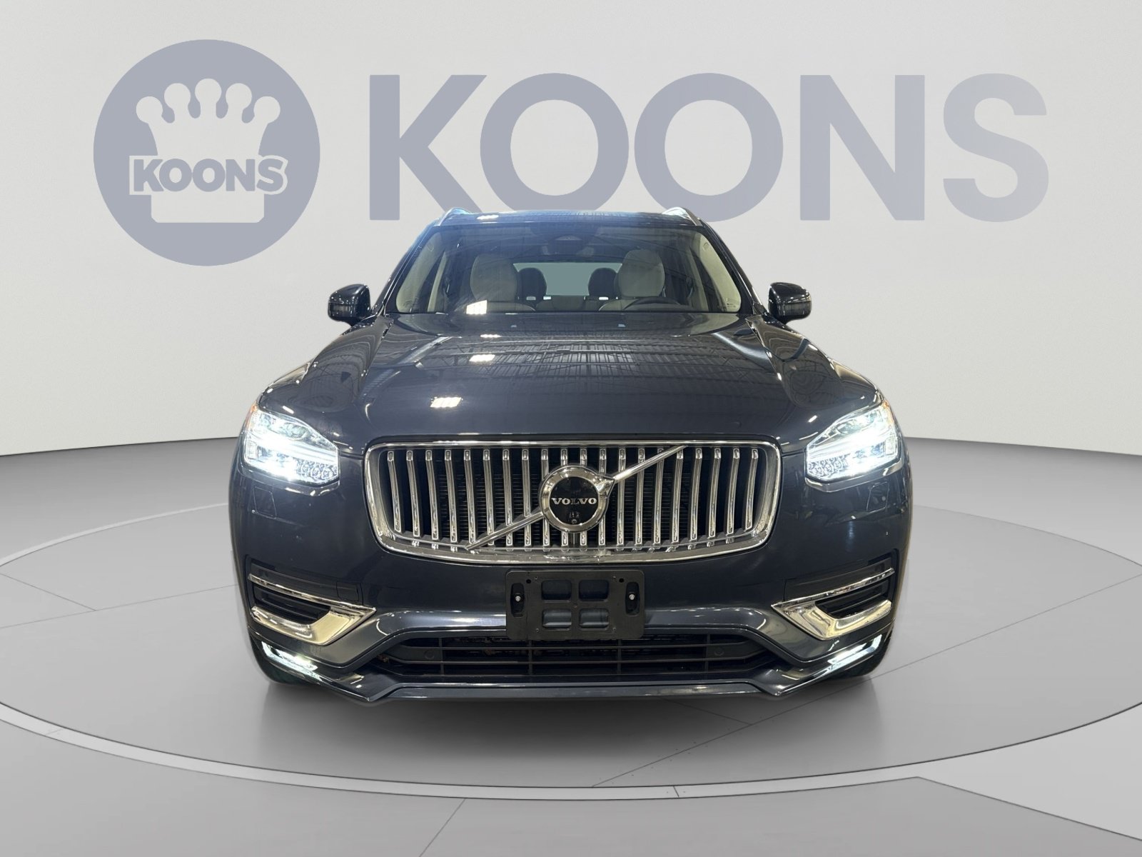Used 2024 Volvo XC90 B5 Plus AWD/4WD image 11