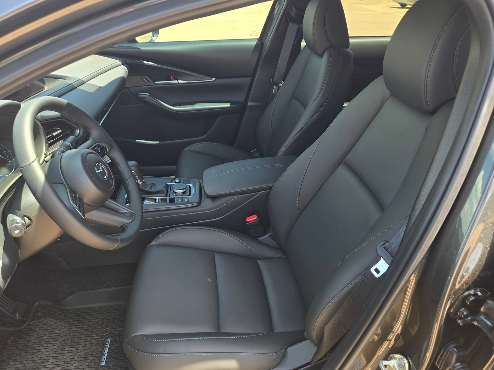 New 2026 MAZDA CX-30 AWD 2.5 S w/ Select Sport Pkg image 17