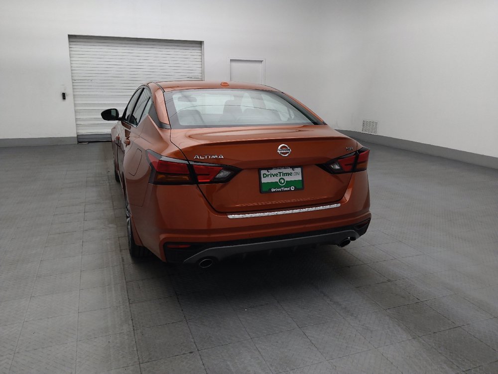 Used 2021 Nissan Altima 2.5 SR FWD image 6