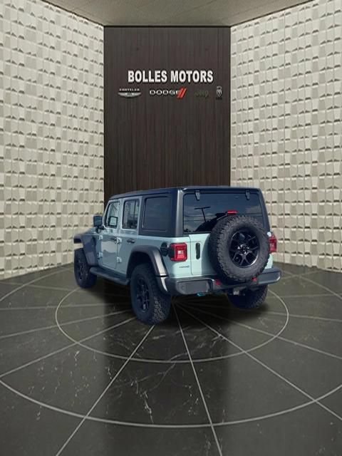 Certified 2024 Jeep Wrangler Unlimited AWD/4WD image 7