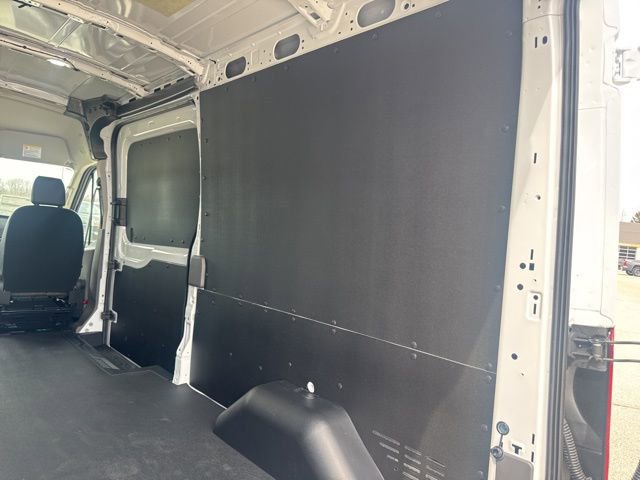 New 2026 Ford Transit 250 148 Medium Roof image 12