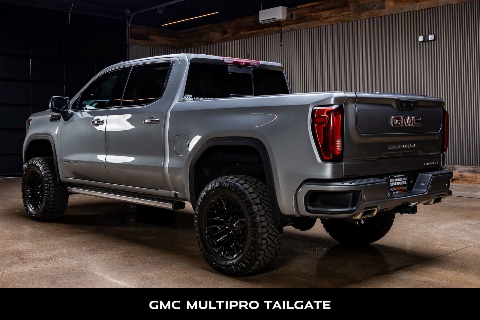 Used 2023 GMC Sierra 1500 Denali w/ Denali Reserve Package AWD/4WD image 7