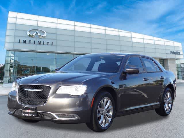 Used 2015 Chrysler 300 Limited AWD/4WD image 1