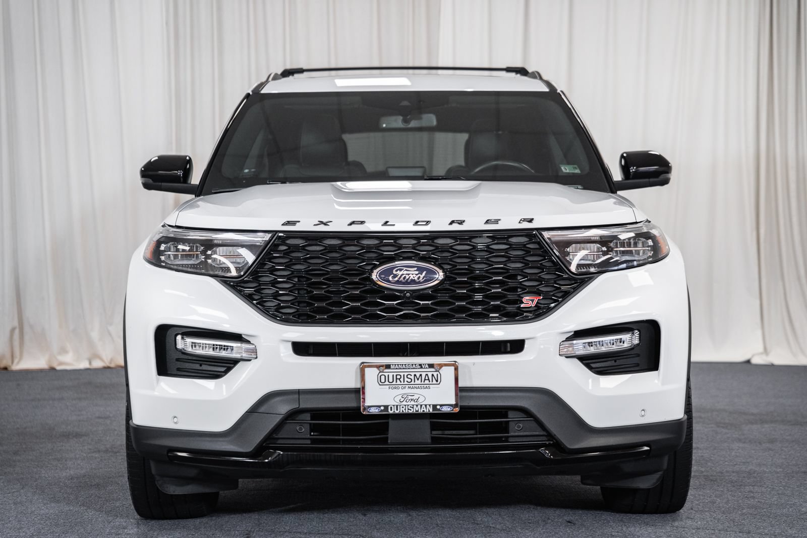 Used 2022 Ford Explorer ST w/ Equipment Group 401A AWD/4WD image 2