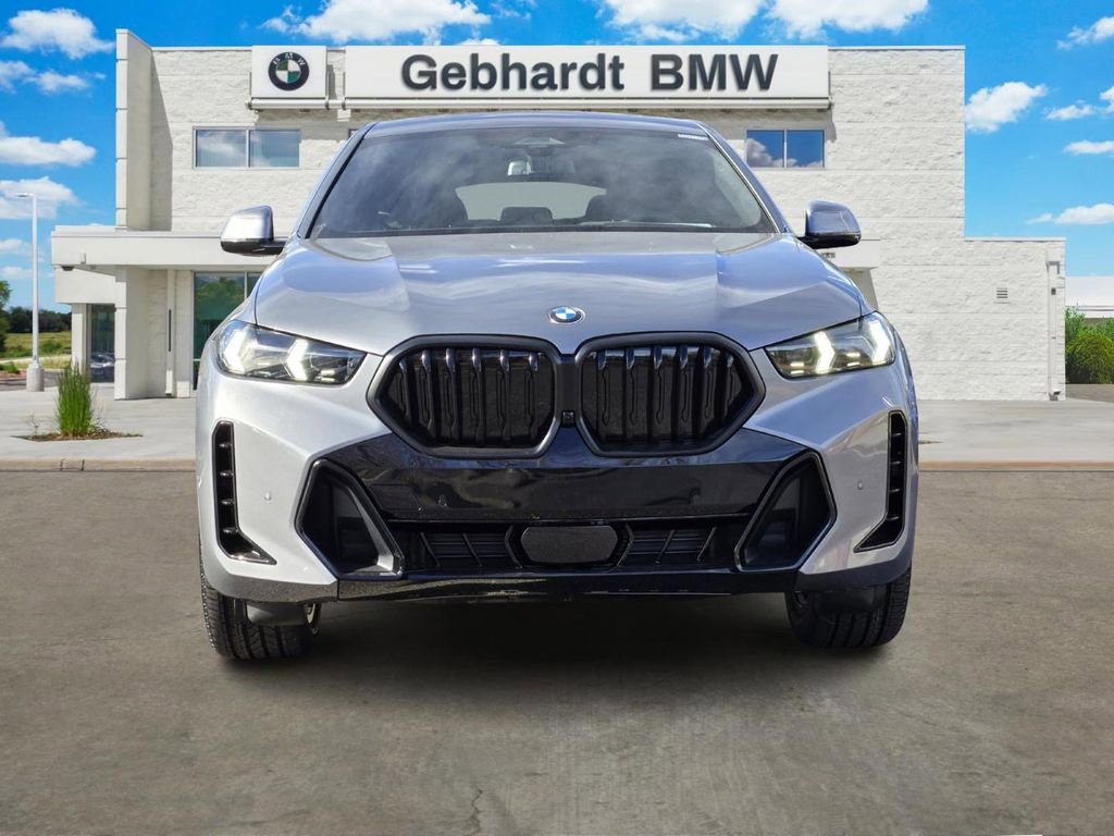 New 2026 BMW X6 xDrive40i w/ Climate Comfort Package image 2
