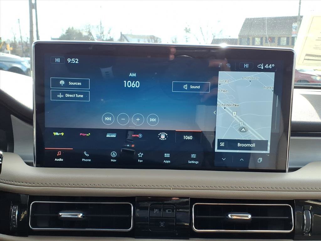 Certified 2022 Lincoln Nautilus AWD w/ Premium Package image 26