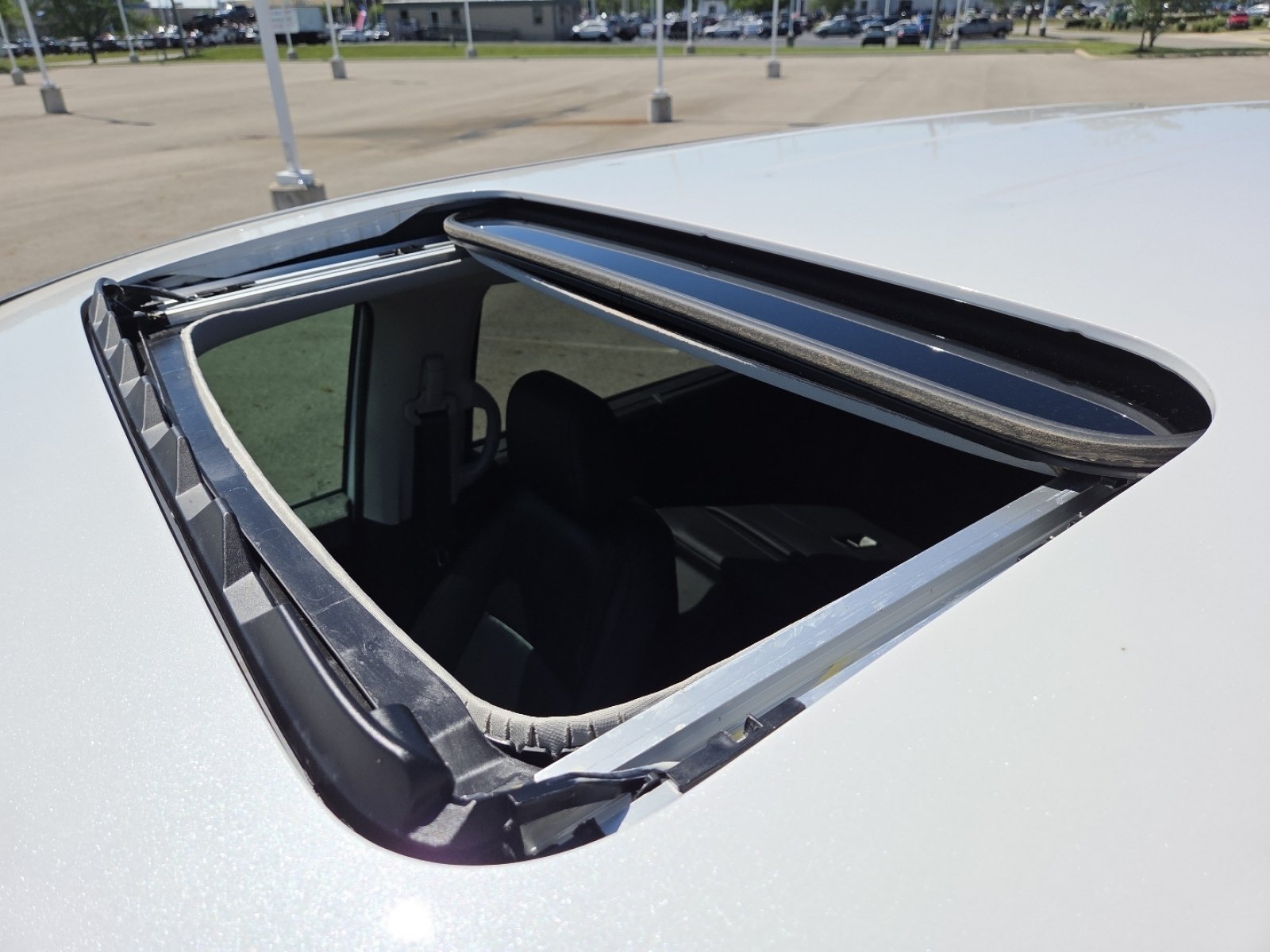 Used 2025 Honda Odyssey EX-L image 4