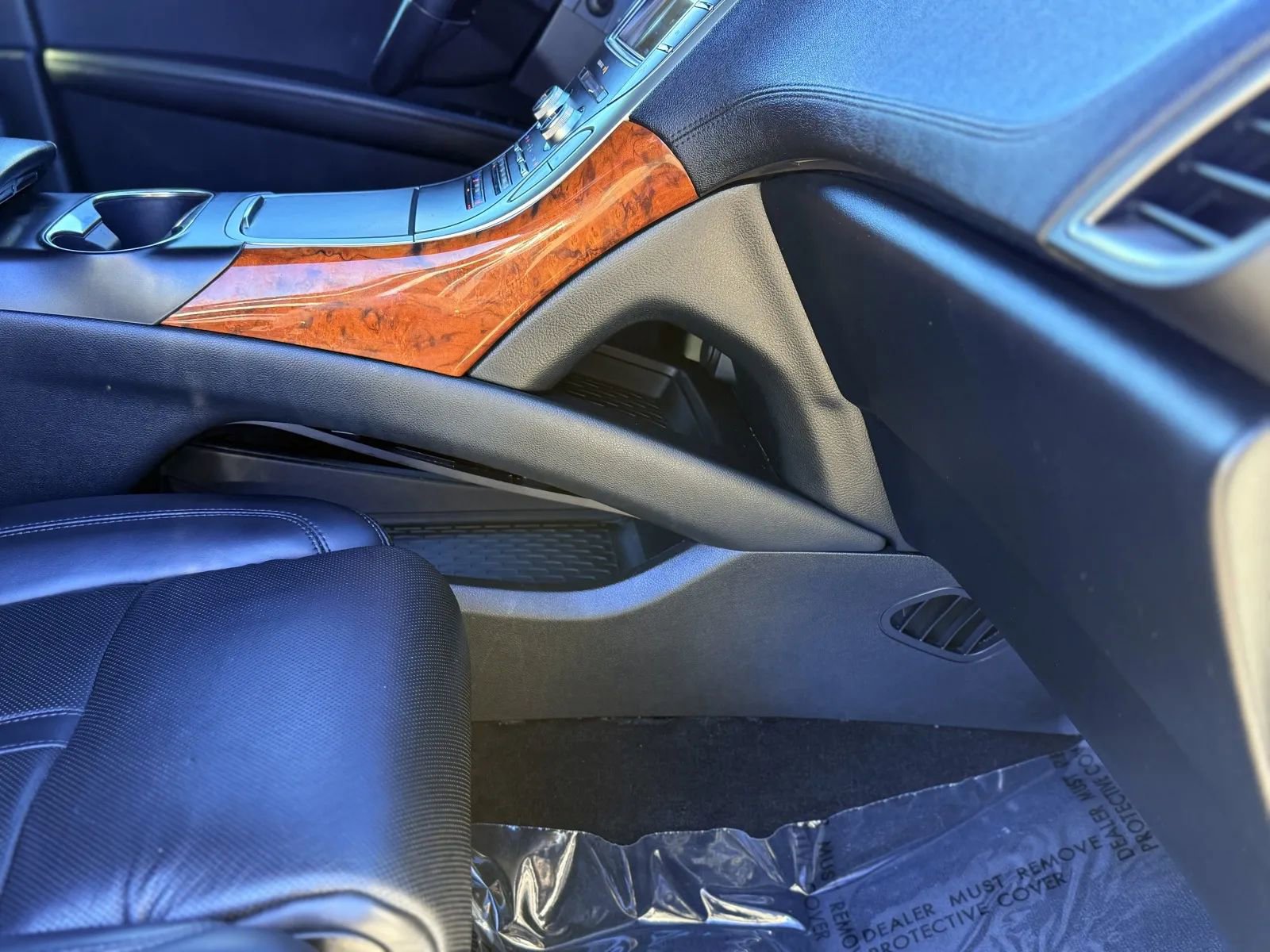 Used 2019 Lincoln Nautilus Reserve image 46