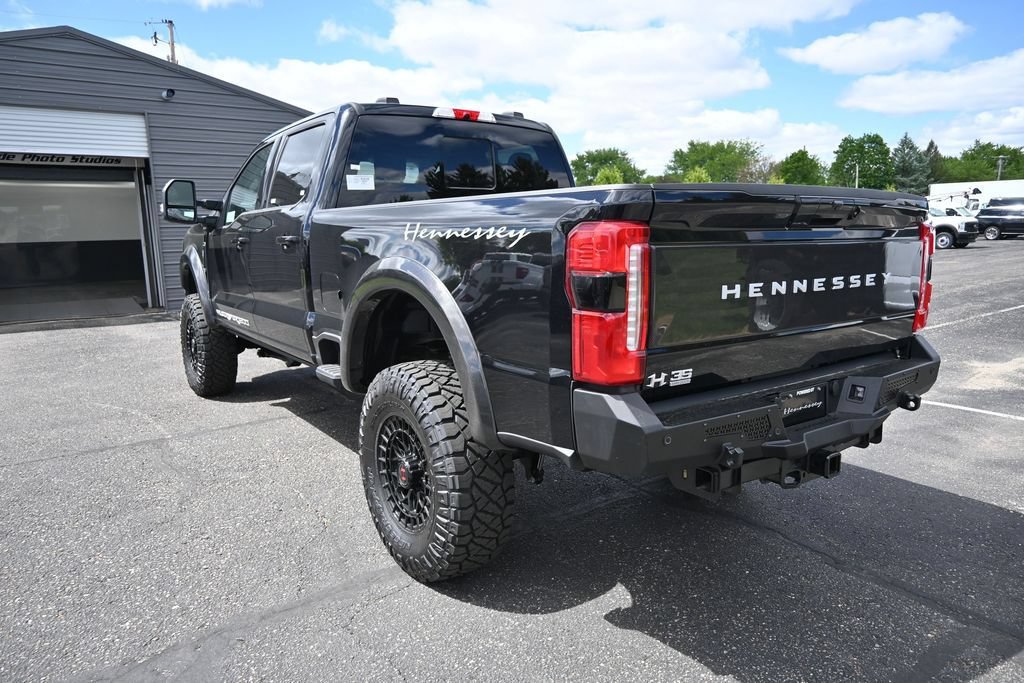 New 2026 Ford F250 Lariat w/ Black Appearance Package AWD/4WD image 14