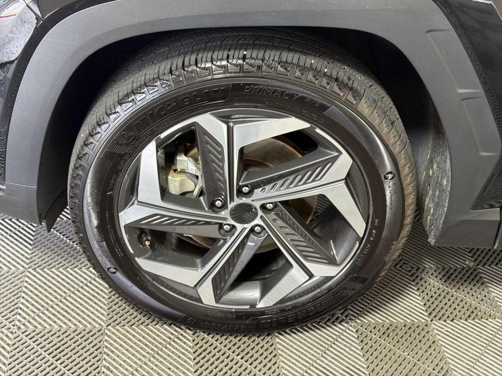 Used 2024 Hyundai Tucson Limited AWD/4WD image 12