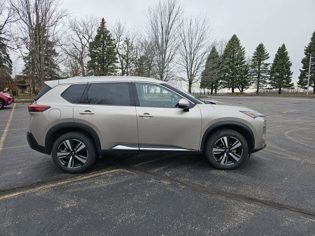 Used 2023 Nissan Rogue SL AWD/4WD image 7
