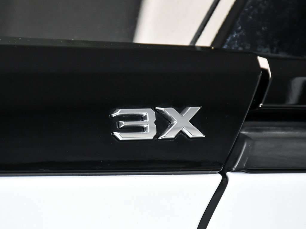Used 2025 GMC Hummer EV 3X AWD/4WD image 97