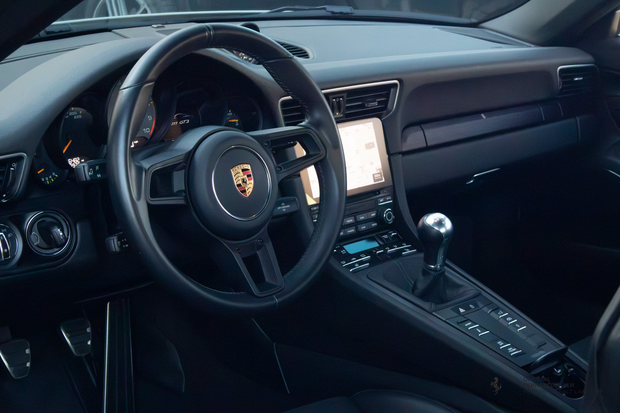 Used 2019 Porsche 911 GT3 RWD image 12