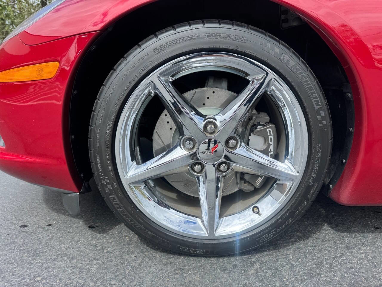 Used 2011 Chevrolet Corvette Coupe w/ 1LT RWD image 15