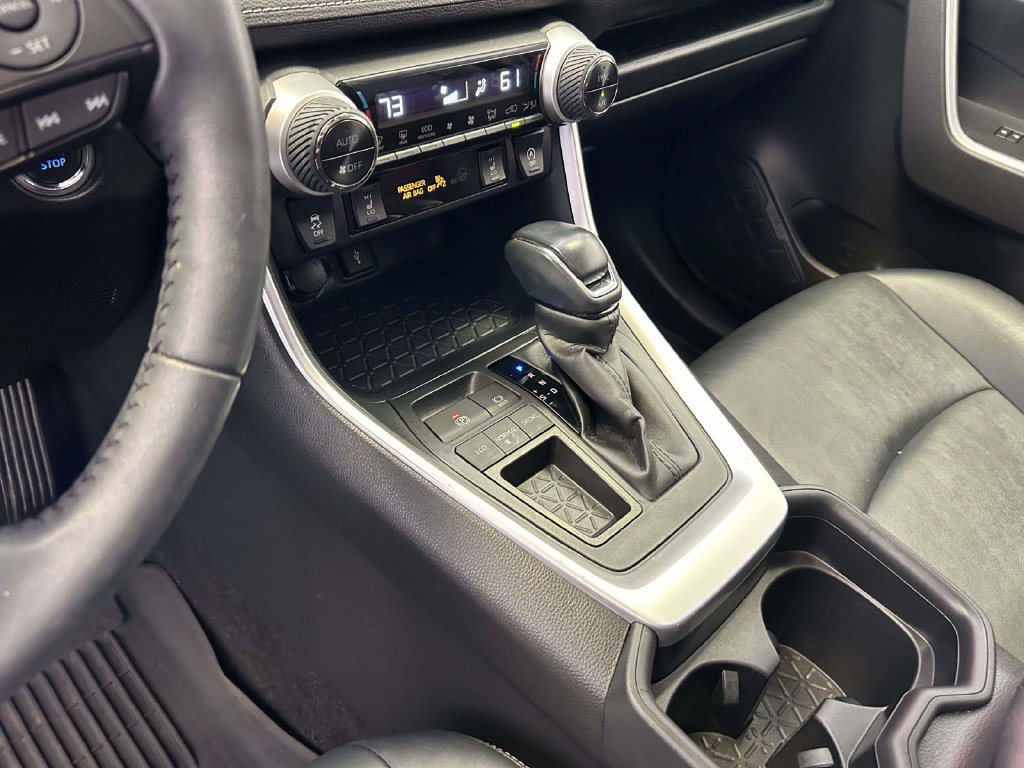 Certified 2021 Toyota RAV4 XLE Premium FWD image 20