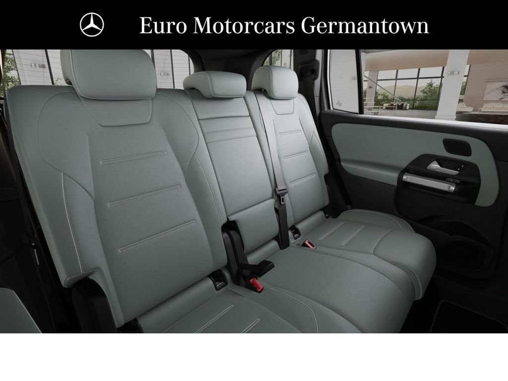 New 2026 Mercedes-Benz GLB 250 4MATIC image 5
