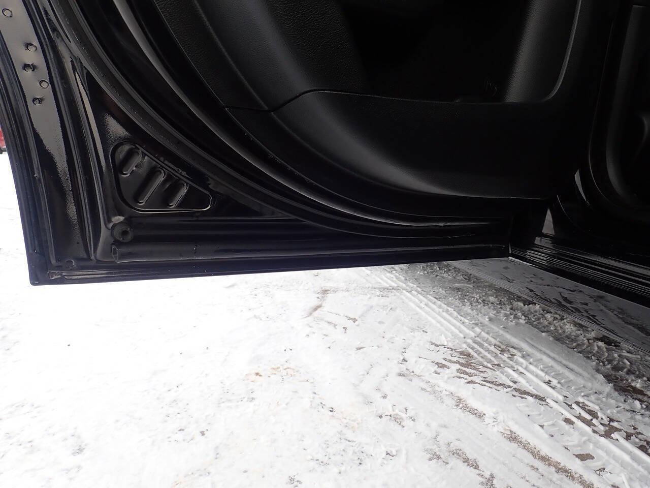 Used 2016 Dodge Charger SXT w/ Rallye Group image 25