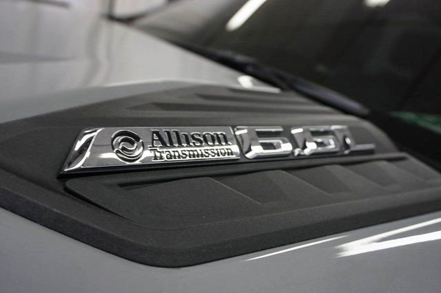 Used 2025 Chevrolet Silverado 2500 Custom image 5