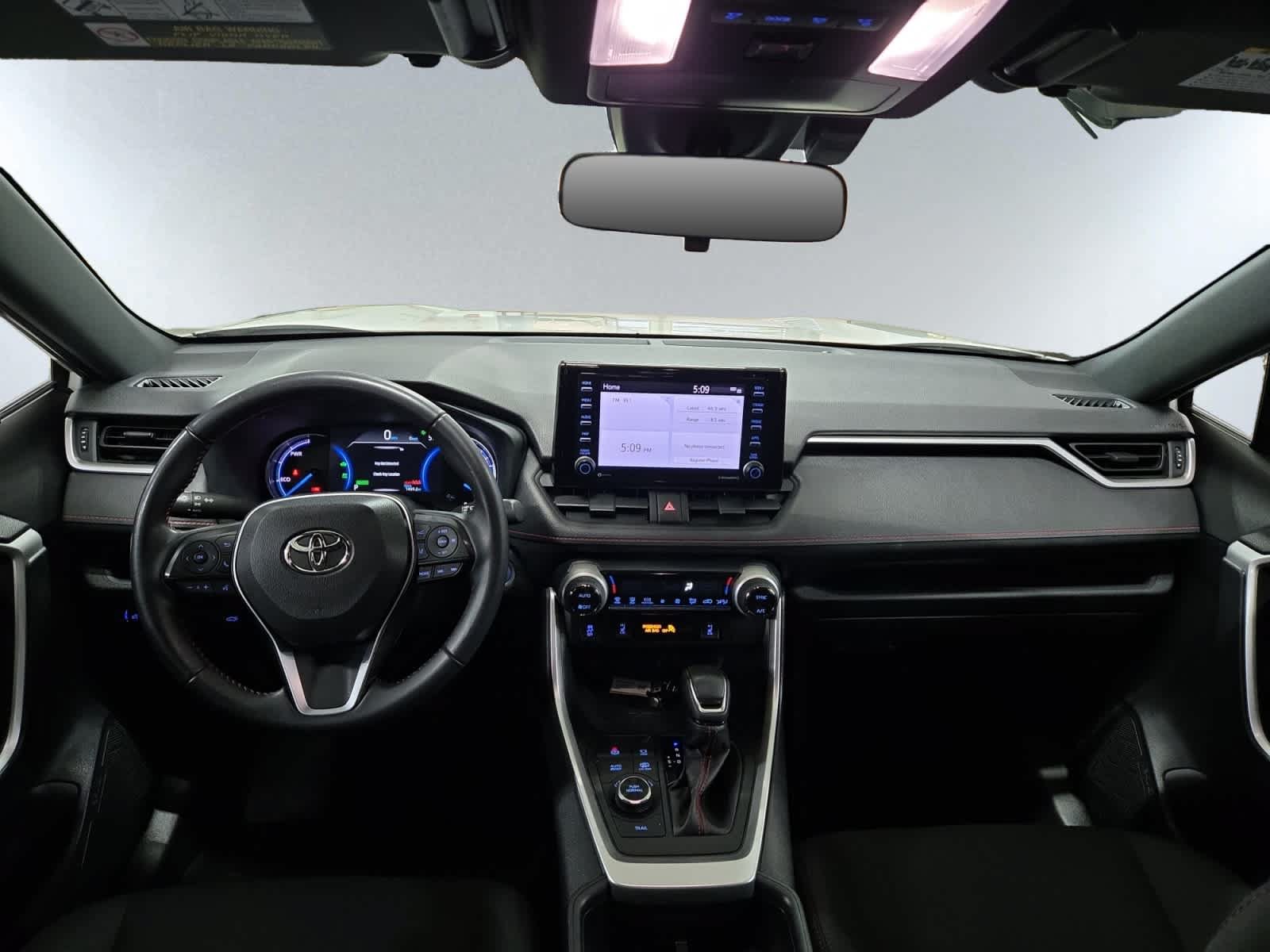 Used 2022 Toyota RAV4 SE w/ Carpet Mat Package (TMS) AWD/4WD image 13