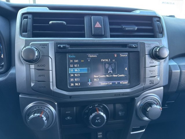 Used 2016 Toyota 4Runner image 14