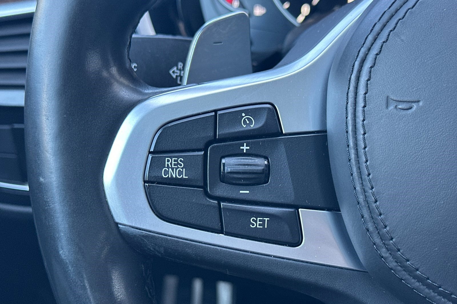 Used 2018 BMW 530i image 30