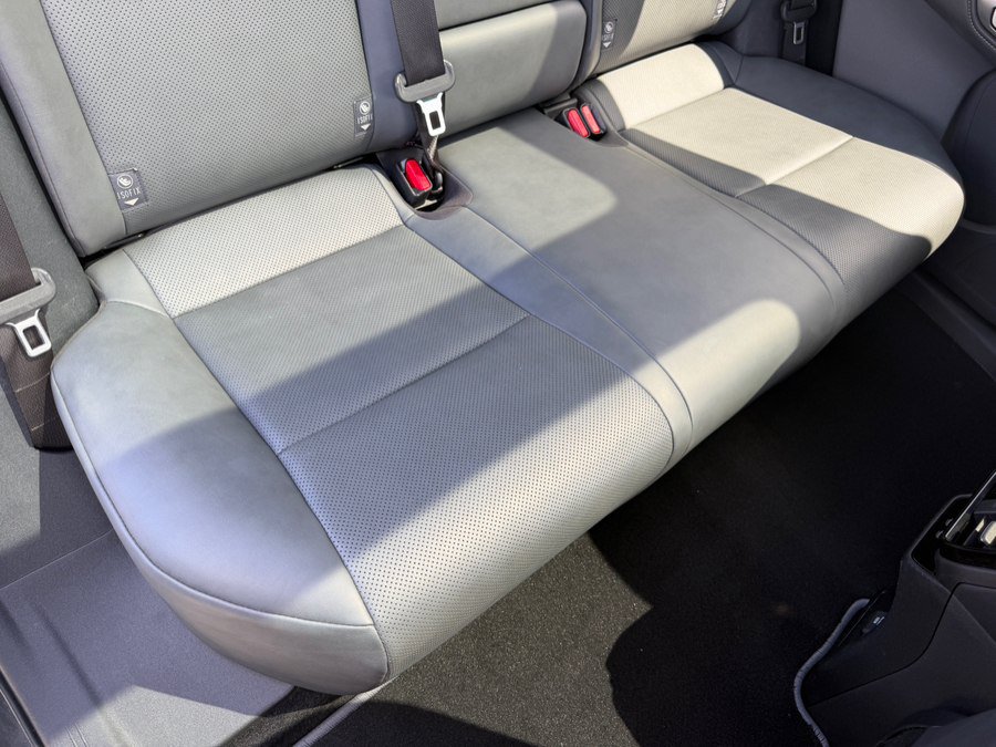 Used 2024 Lexus RZ 300e Premium FWD image 37